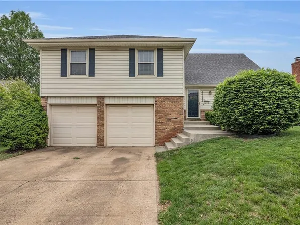 10216 Nall Ave, Overland Park, KS 66207