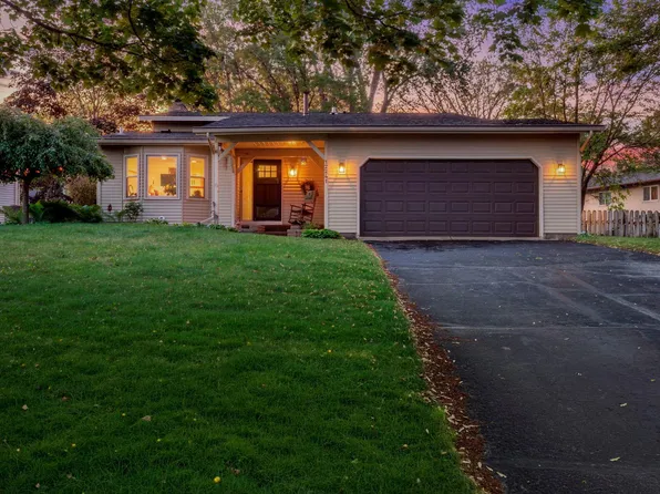 12241 Unity St NW, Coon Rapids, MN 55448