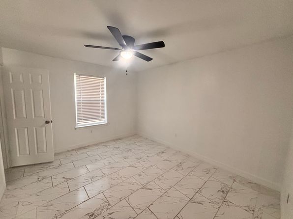 11195 Fowler Rd
