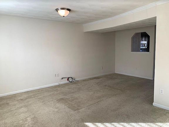 4th image of 6861 Woodcreeper Dr
