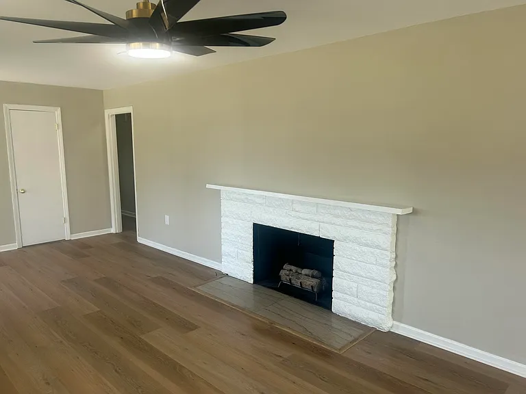 104 Colby Hills Dr — Photo 3