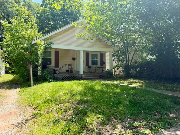 746 S Douglas Avenue, Springfield, MO 65806