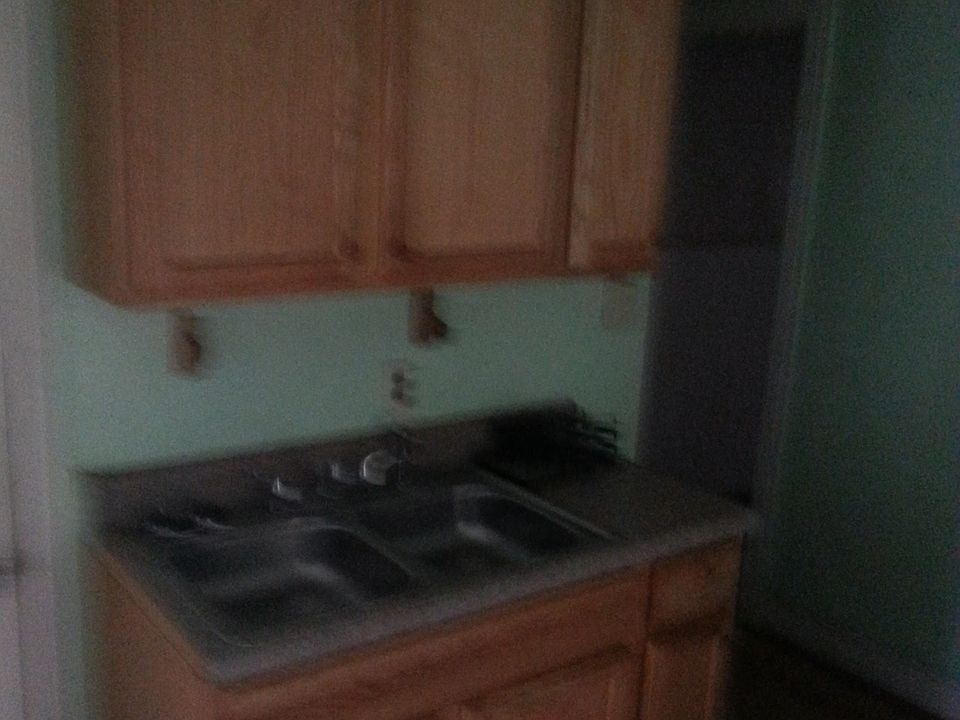 1st image of 1604 Maury St