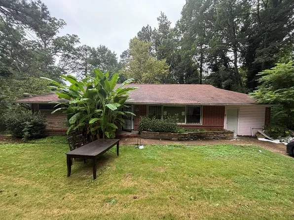 3909 Commander Dr, Columbus, GA 31903