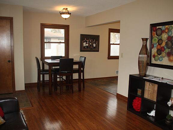 5th image of 11880 Kumquat St NW