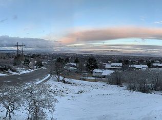 3811 N Devonshire Dr, Provo, UT 84604