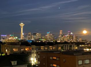 415 W Mercer St APT 504, Seattle, WA 98119