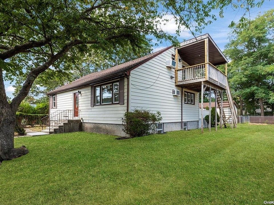 1st image of 69 Baybright Drive W