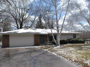 1380 Alfred St, Brookfield, WI 53005