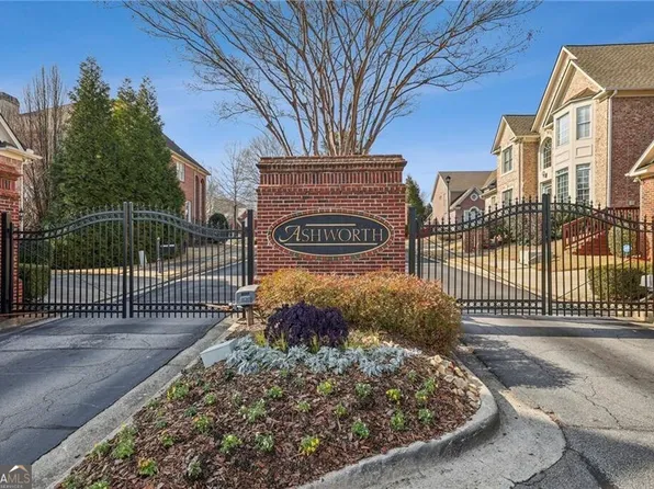 1200 Dunwoody Village Dr, Atlanta, GA 30338