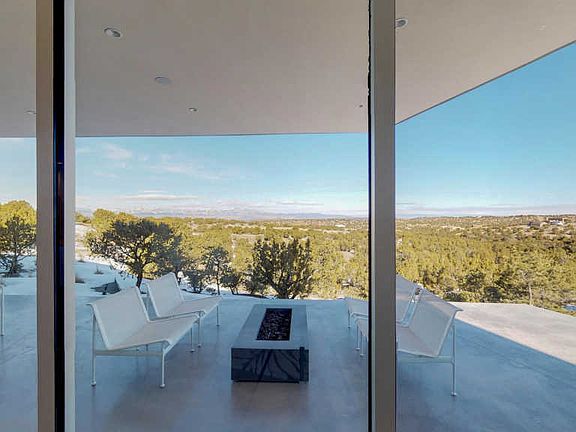 4th image of 10 Vista Del Cielo