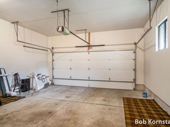 8560 Elkwood Dr SW, Byron Center, MI 49315