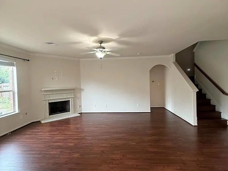19806 Amber Village Ln — Photo 11