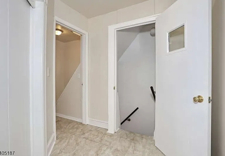 68 Mohawk Ave #2 — Photo 4