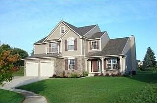 1st image of 8521 Parkridge Dr