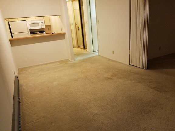 5th image of 8146 Shelter Creek Ln