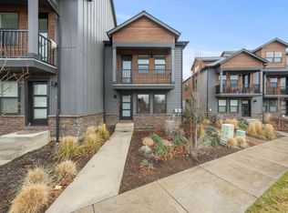 20555 Gloucester Ln, Bend, OR 97701