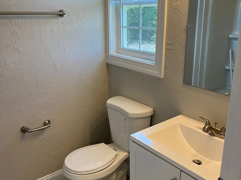 Salem Run Apartments - Phase 1 — Photo 90
