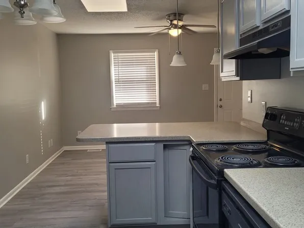 255 Brewster Dr, 255 Brewster Dr #C, Fayetteville, NC 28303