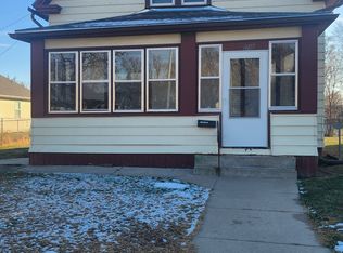 1705 Laird St, Omaha, NE 68110