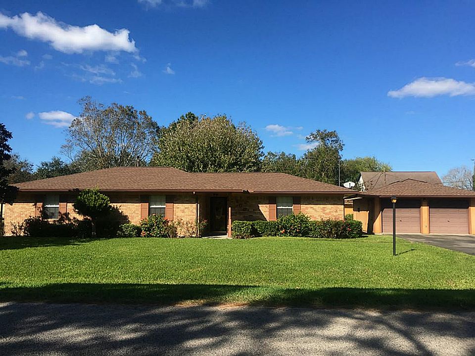 1st image of 106 Deaton St