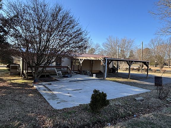 4th image of 416 Marbury Rd