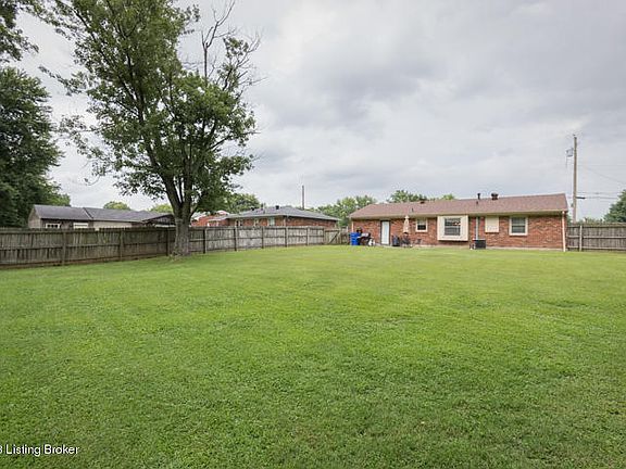 3rd image of 7103 Broken Bow Dr