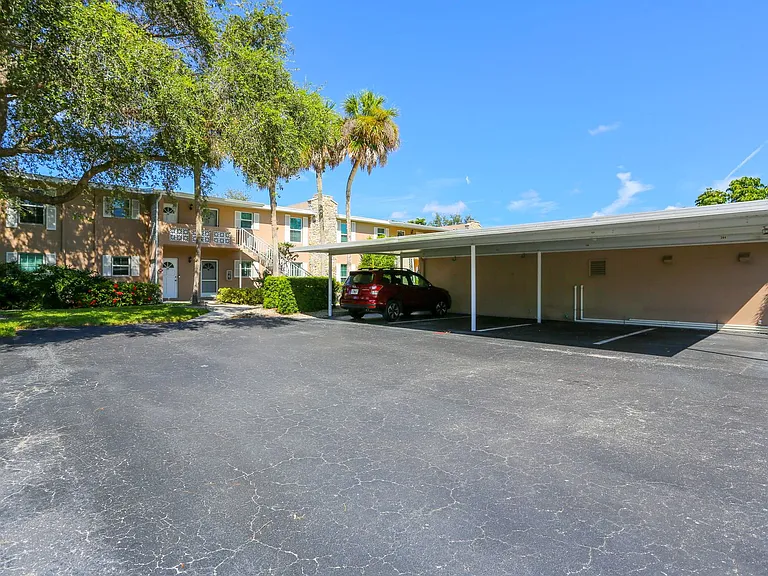 221 Cypress Way E #201 — Photo 25