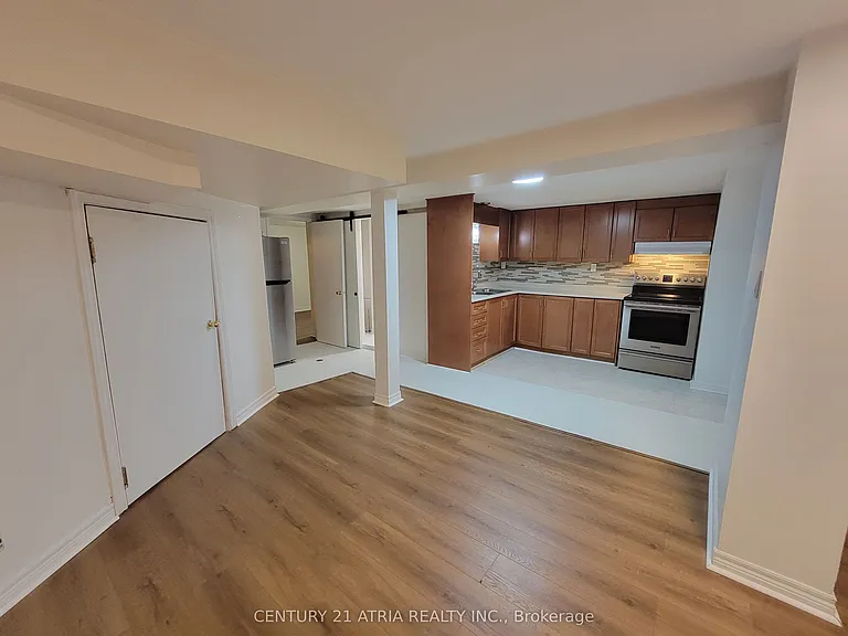 339 Taylor Mills Dr N #BASEMENT — Photo 5