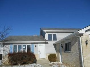 4206 Primrose Ct, Zion, IL