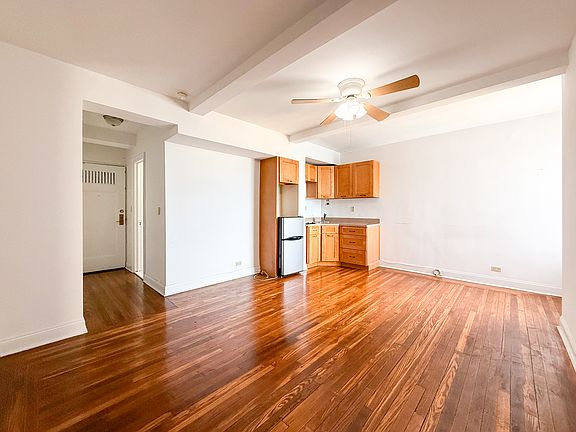 3rd image of 5 Tudor City Pl APT 1533