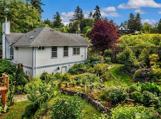 11314 Asta Ln SW, Vashon, WA 98070