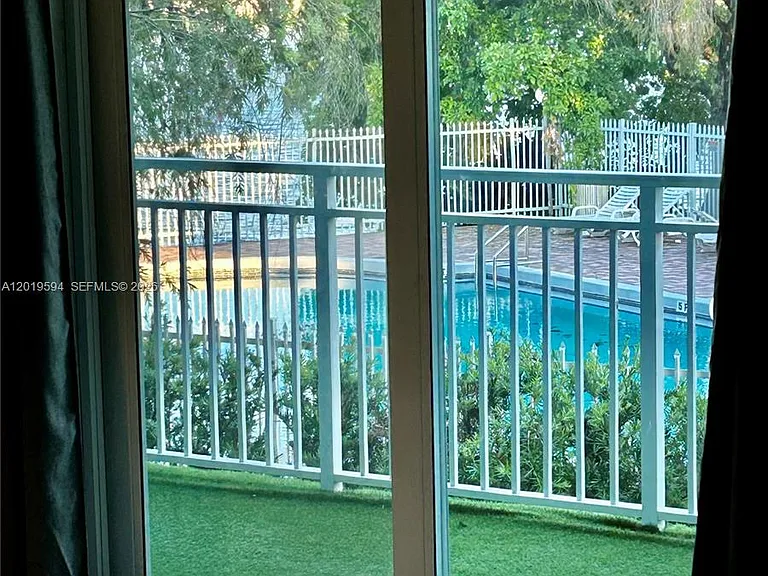 9375 Fontainebleau Blvd #L217 — Photo 25