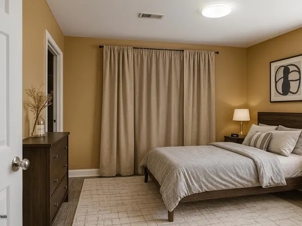 72 Sterling Avenue image 15 of 30