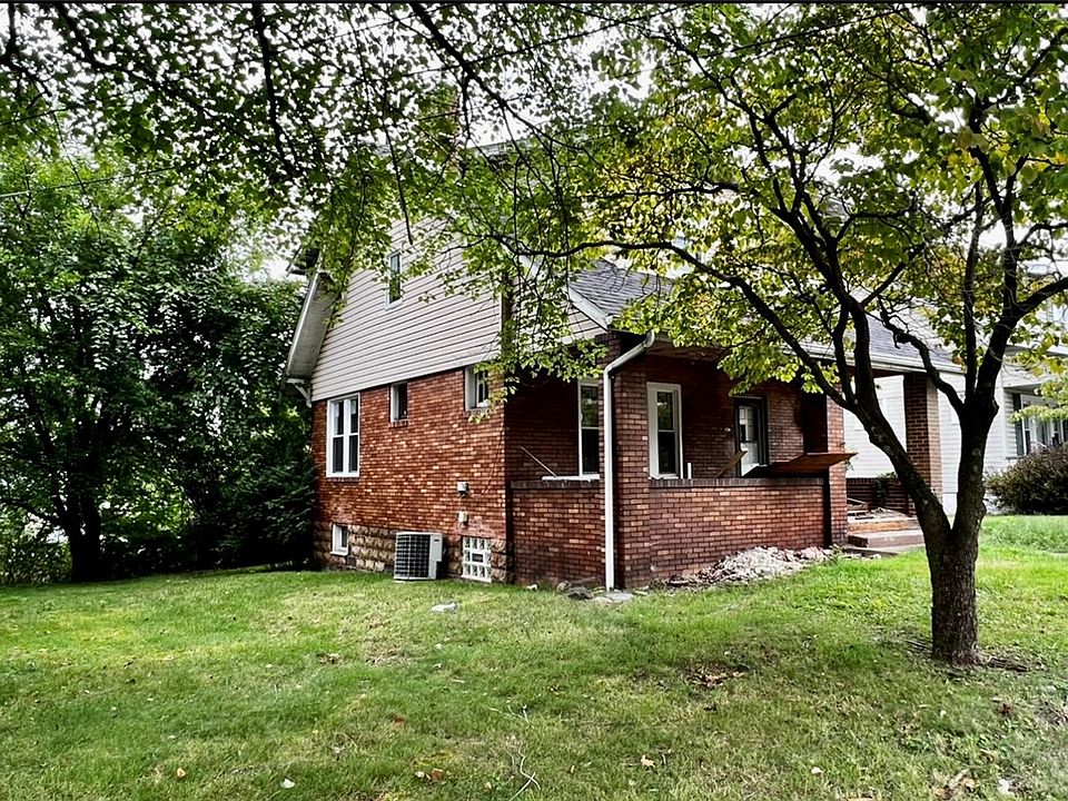 2nd image of 347 Pershing Dr