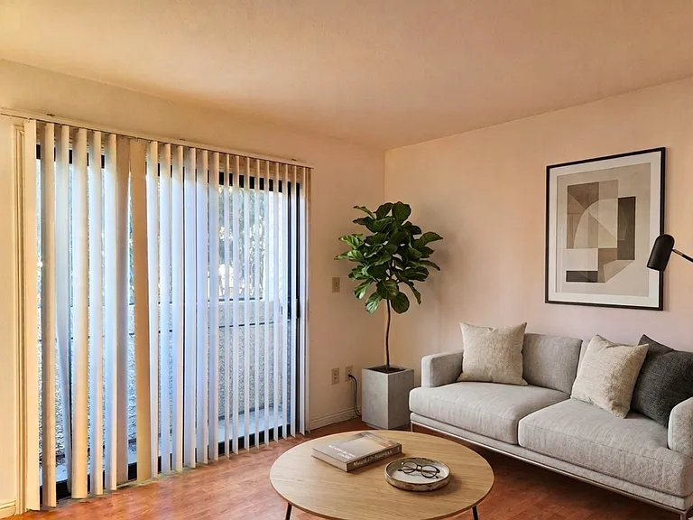 432 S. Normandie Ave, Los Angeles, CA 90020 — Photo 28