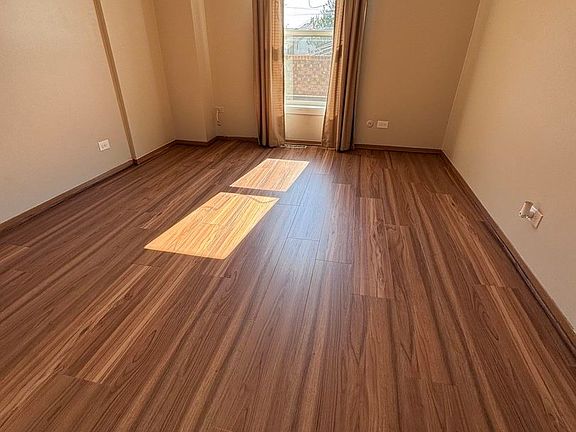 5th image of 539 N Lake St #539