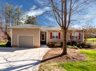 14214 Creekside Dr, Matthews, NC 28105
