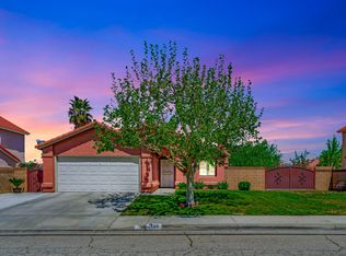 1739 Michael Dr, Lancaster, CA 93535