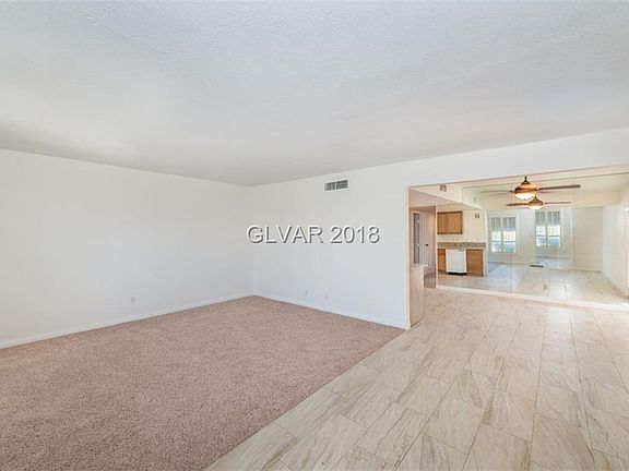3rd image of 3459 Victory Ave