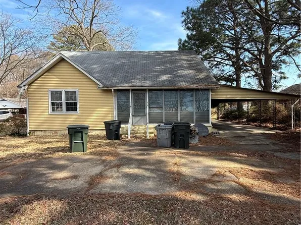 916 Old Big Bethel Rd, Hampton, VA 23666