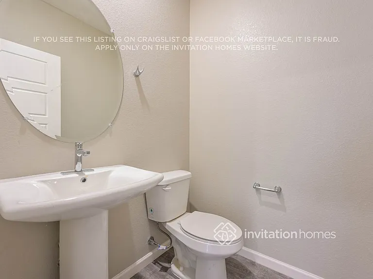 24427 E Montana Ave — Photo 16