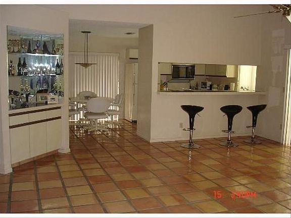 3rd image of 10461 NW 18th Pl