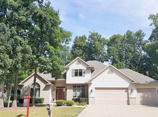 W5944 Blazing Star Dr, APPLETON, WI 54915