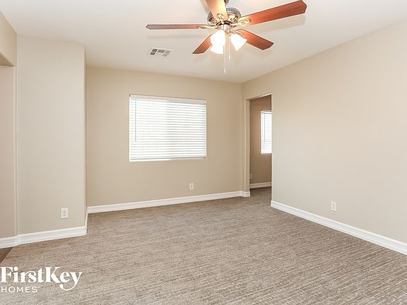 5th image of 10557 Danielson Ave