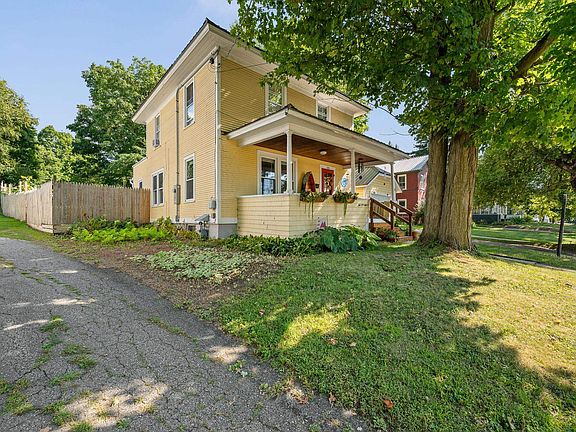 3rd image of 129 South Main Street