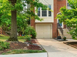 7648 Oldfield Ln, Ellicott City, MD 21043