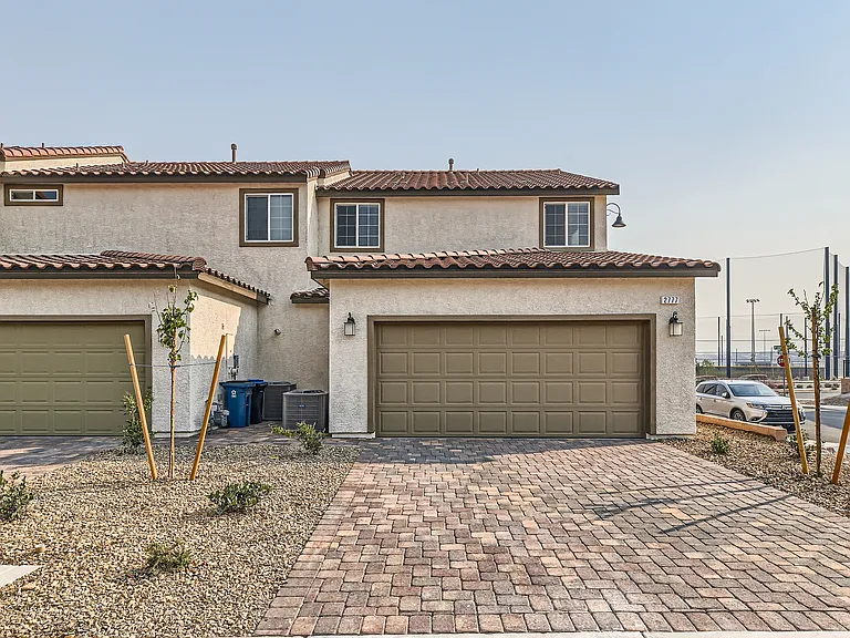 2777 Abrantes Pl — Photo 22