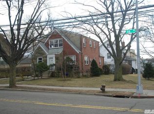 15906 46th Ave, Flushing, NY 11358