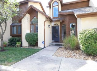4816 Horton St, Mission, KS 66202
